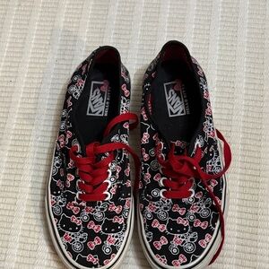 Vans Black and Red Patterned Sneakers